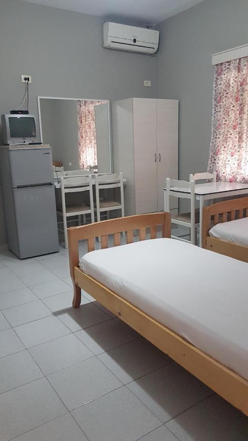 Aralis Rooms Sarande Exterior photo